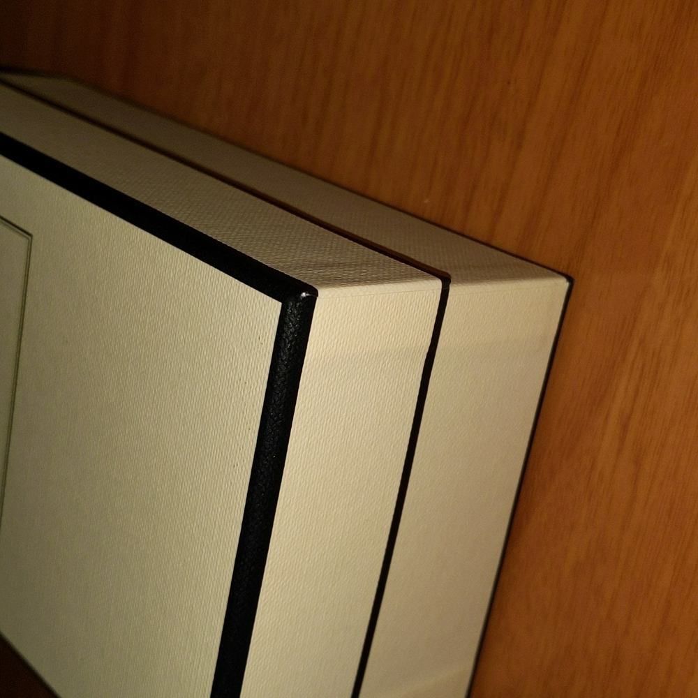Jo Malone Box - Picture 4 of 7